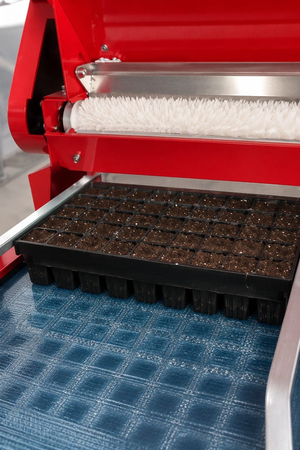 Mulching Unit with Irrigation Tunnel and Roller Table — 3