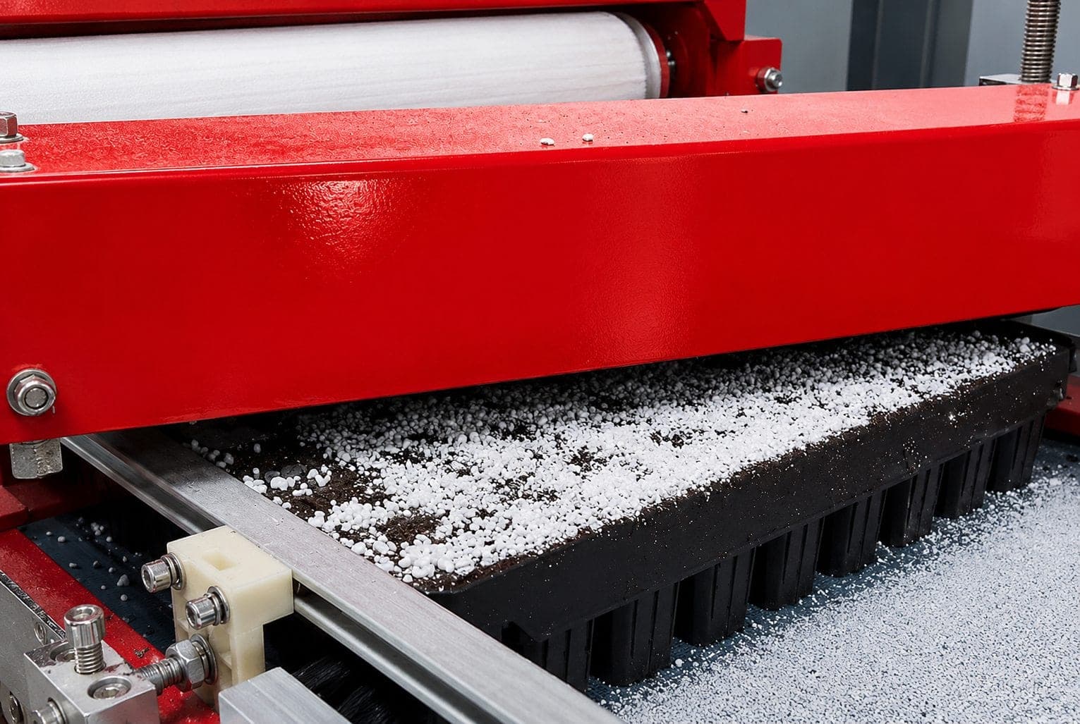 Mulching Unit with Irrigation Tunnel and Roller Table — 4